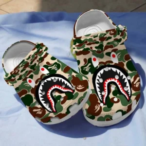 camo shark clogs crocs v0dj3