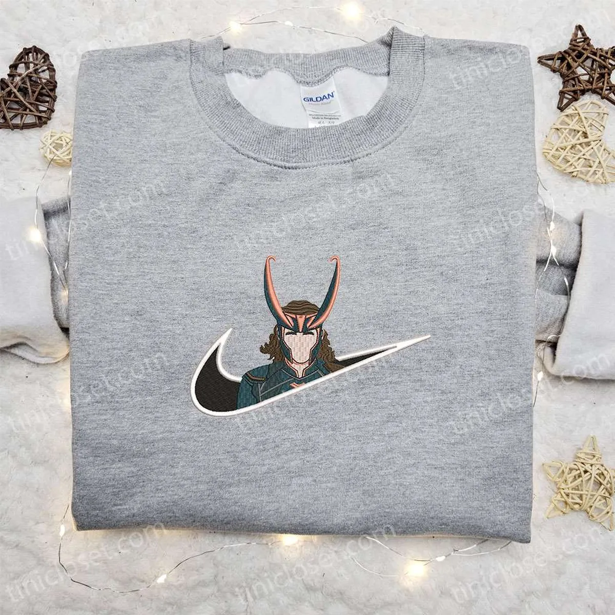 loki x nike swoosh movie besticken sweatshirt marvel universe hoodie besticken nike inspiriertes hoodie besticken rubq6