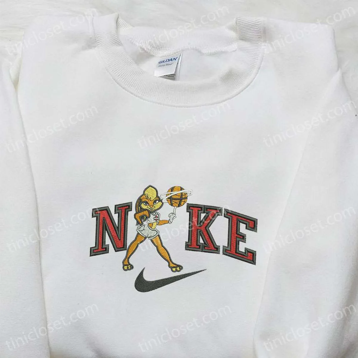lola bunny spinning basketball x nike besticken sweatshirt disney looney tunes bestickter hoodie cartoon hoodie besticken hcu5h