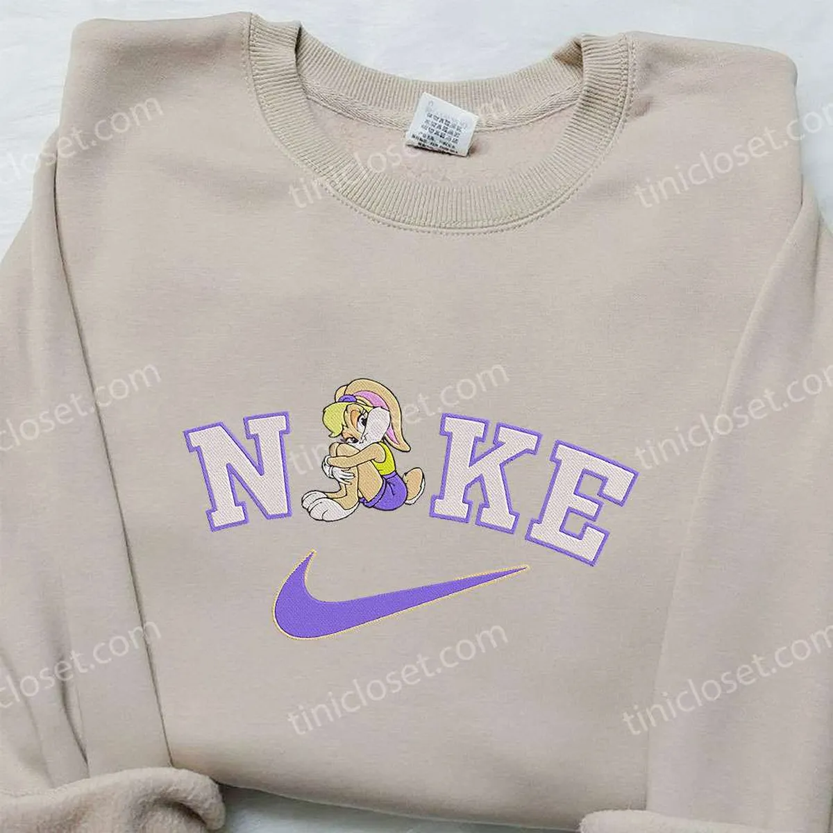 lola bunny x nike bestickter hoodie the looney tunes hoodie besticken nike inspiriertes hoodie besticken j4kv2