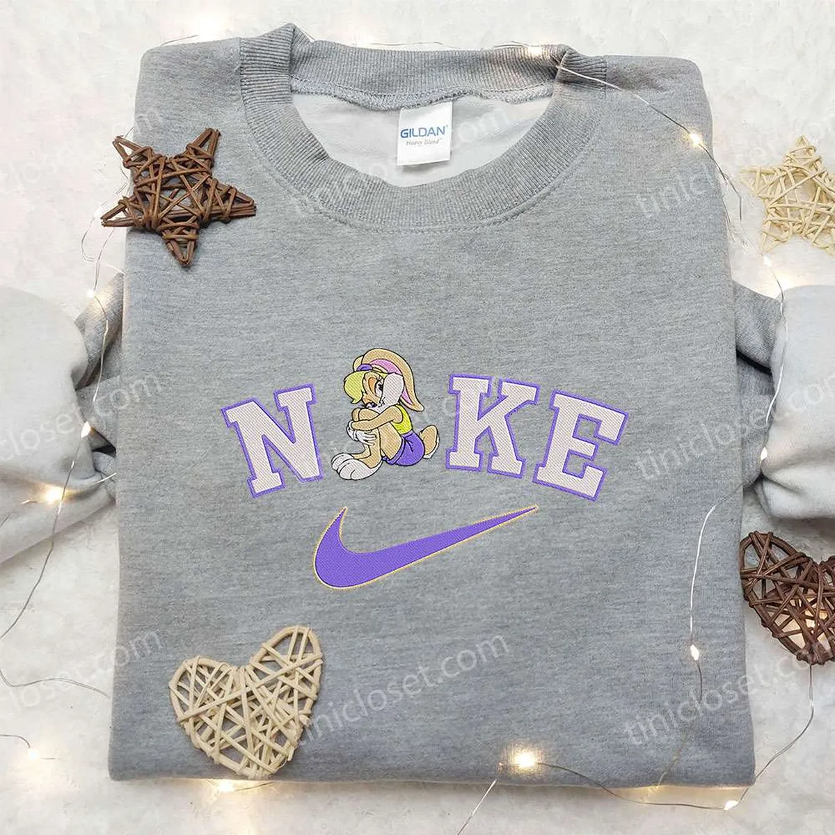 lola bunny x nike bestickter hoodie the looney tunes hoodie besticken nike inspiriertes hoodie besticken tuewl