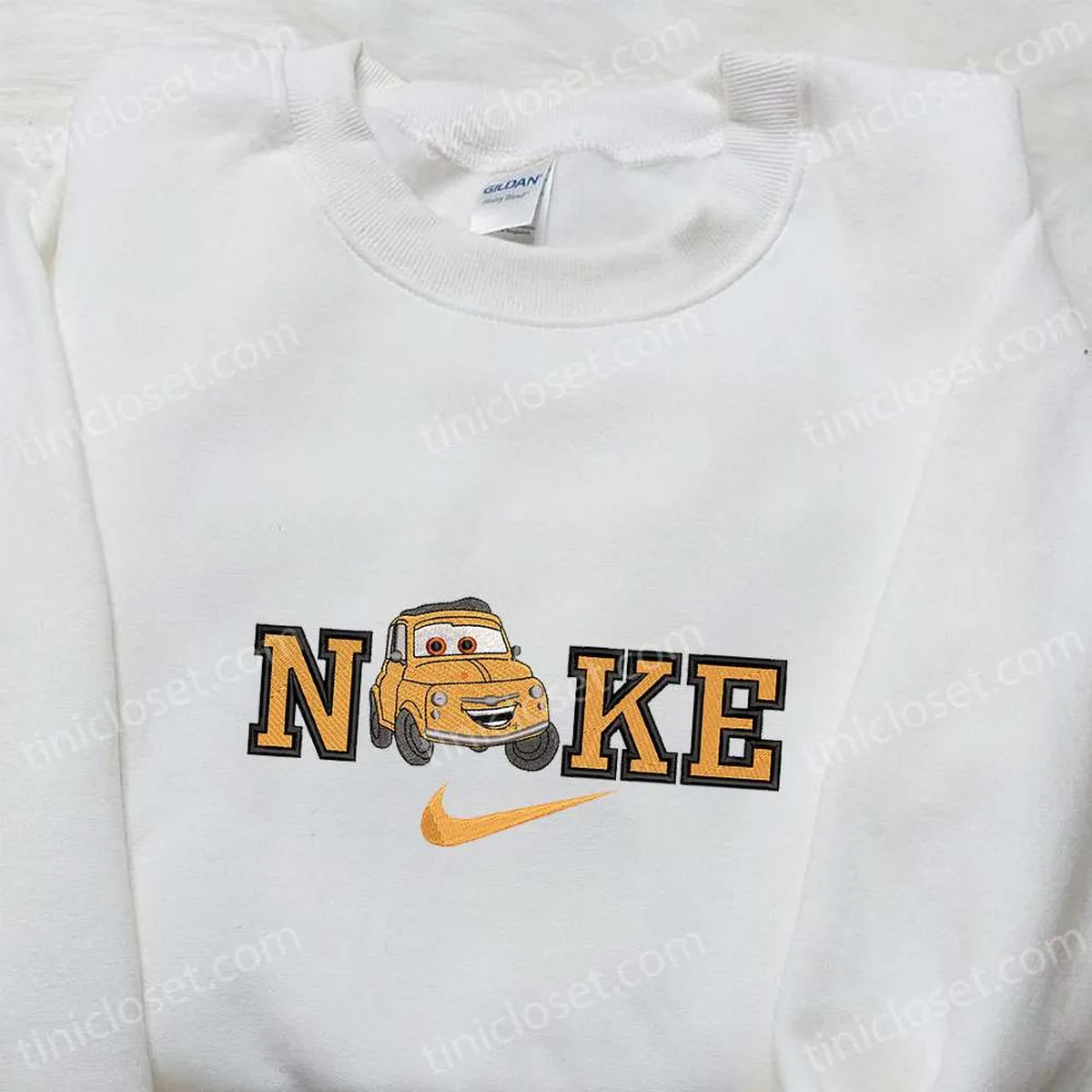 luigi x nike cartoon bestickter hoodie disney hoodie besticken nike inspiriertes hoodie besticken cllyk