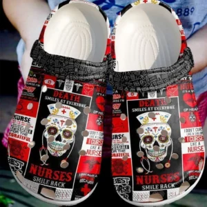 nurse smile back crocs classic clogs a6duf