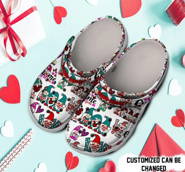 personalized valentine love gnome crocs crocs clog vp9el