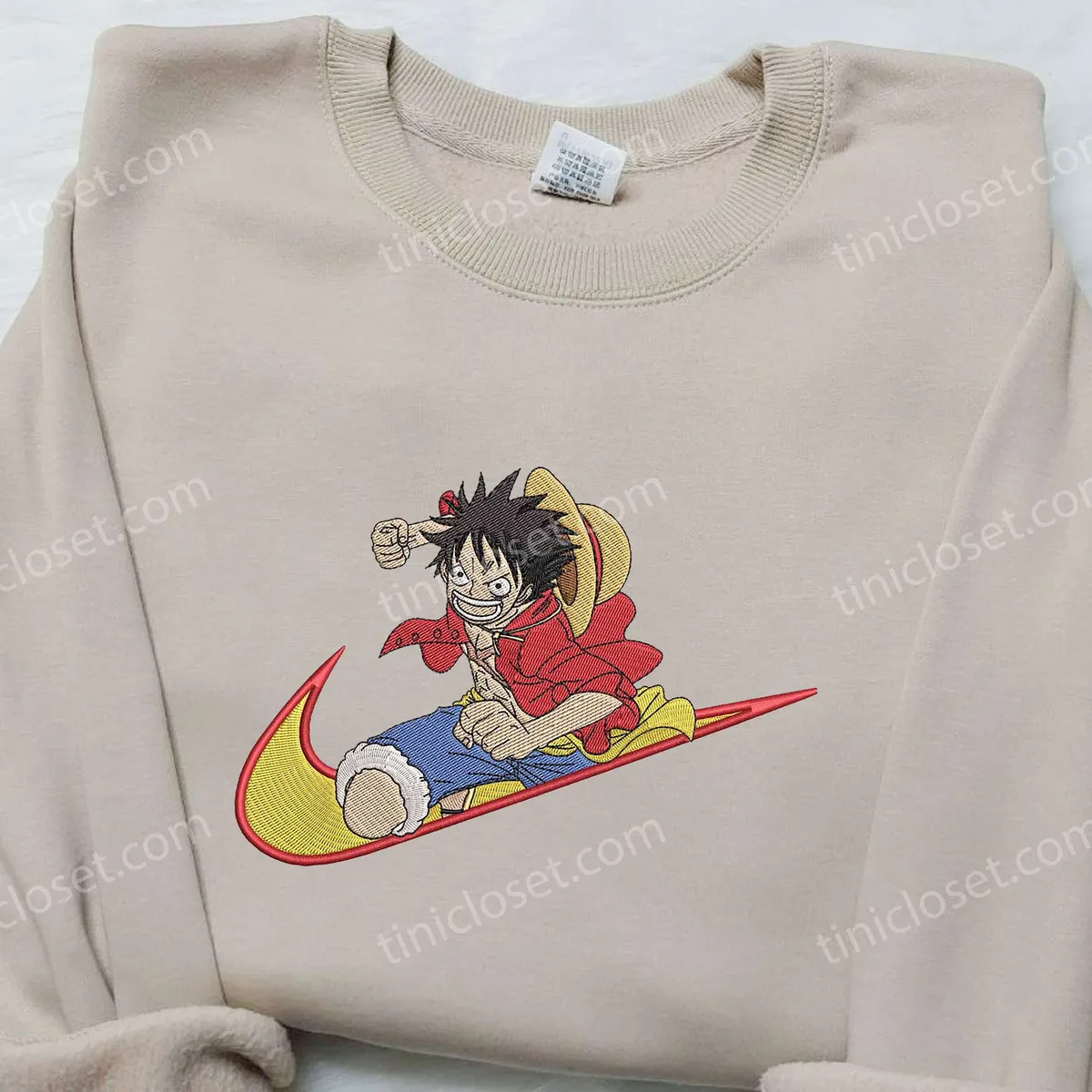 ruffy nike tshirts besticken one piece hoodie besticken nike x anime hoodie besticken wudoc