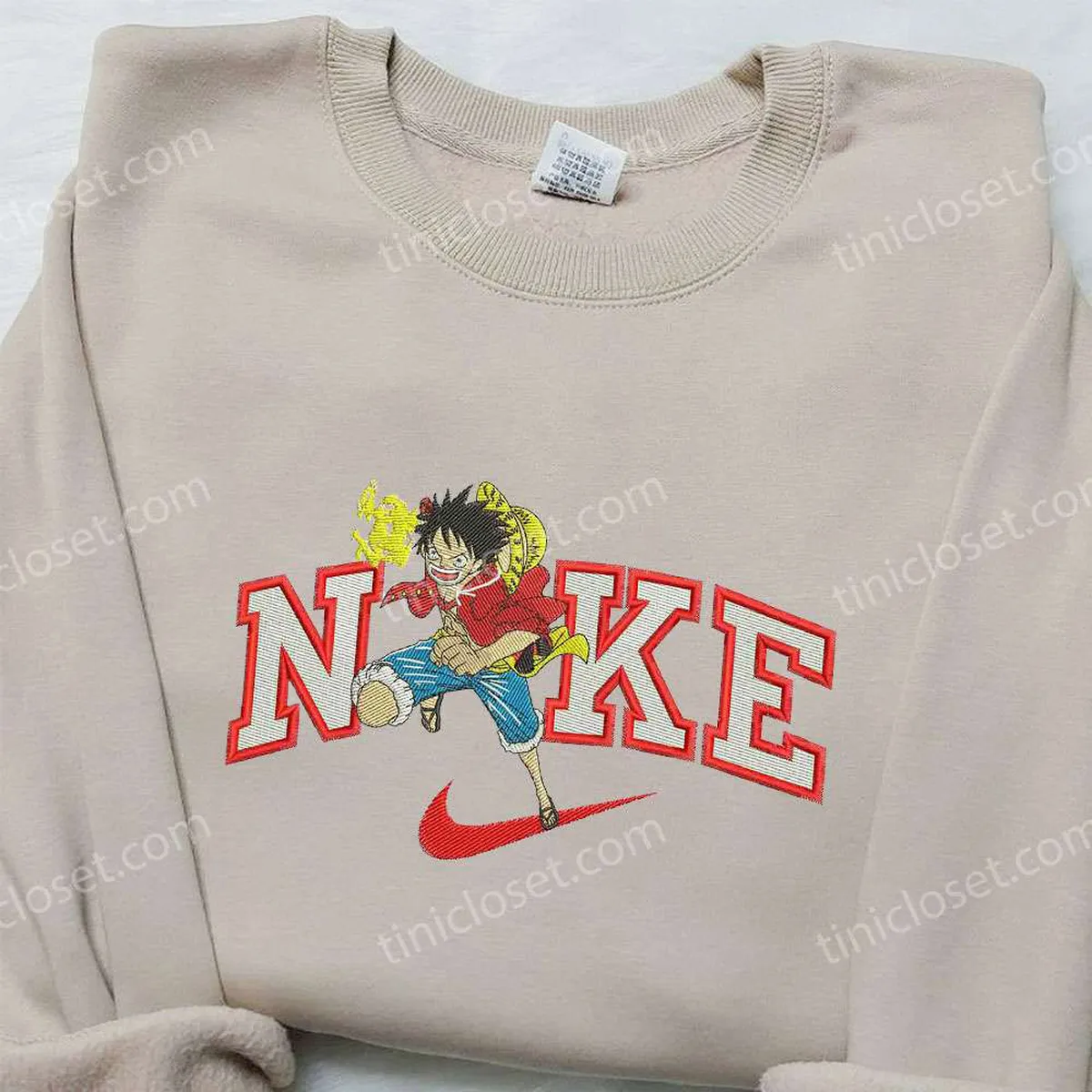 ruffy one piece x nike tshirts besticken one piece hoodie besticken nike inspiriertes hoodie besticken