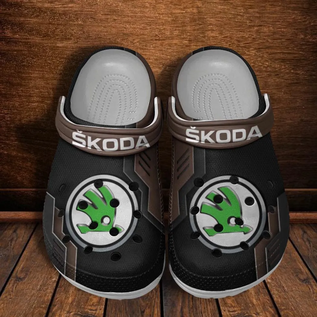 skoda crocs clogs mnner frauen geschenk fr skoda fan car185031525252 braun