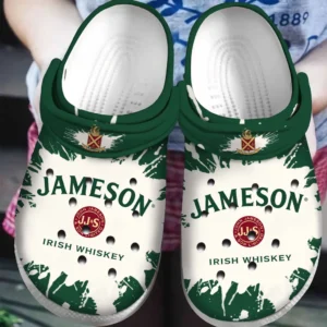 st patricks day jameson irish whiskey crocband crocs 70lfz