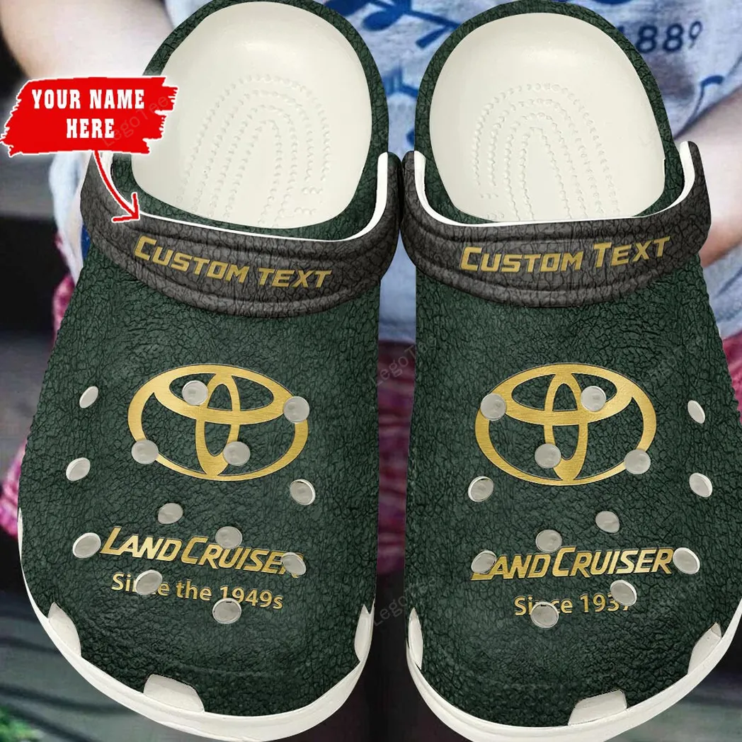 toyota land cruiser crocs gift for toyota land cruiser lovers gift for him husband boyfriend green car141021225666 5