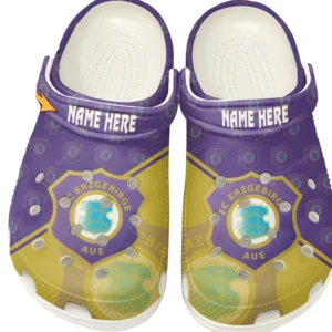 Erzgebirge Aue Crocs Clogs mit Allover-Druck BDE15042525090 - Weiß
