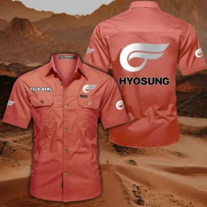 Hyosung Motorcyles Hemd mit kurzen Ärmeln, All-Over-Print Kurzarmhemd CAR444052625822 - Rot