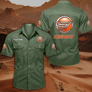 Keeway Motorcycles Hemd mit kurzen Ärmeln, All-Over-Print Kurzarmhemd CAR444052625850 - Olivgrün