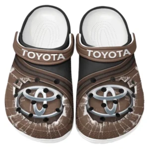 Toyota Crocs Clogs Männer Frauen, Geschenk für Toyota Fan CAR188032025118 - Braun