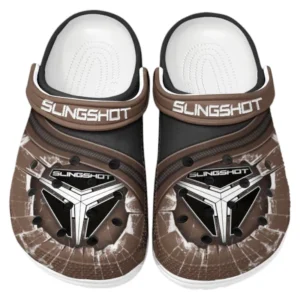 Polaris Slingshot Crocs Clogs Männer Frauen, Geschenk für Polaris Slingshot Fan CAR188032025172 - Braun